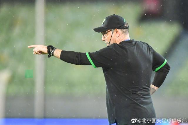 华体会下载安装-比利奇：比赛尾声有点紧张 不奢望能和金玟哉一起